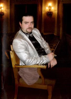 Dirigent Egor Grechishnikov